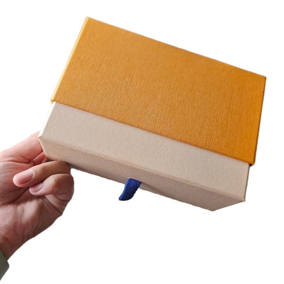 Lv paper bag and box - Picture 5 of 10